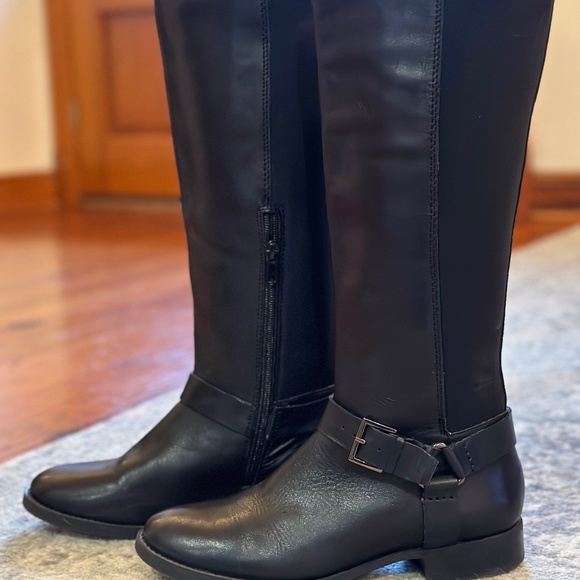 Arturo Chiang size 8 black boots - Picture 1 of 8